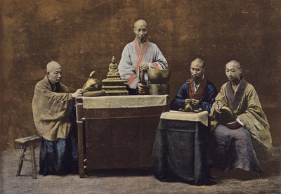 Bonze Grubu by European Photographer